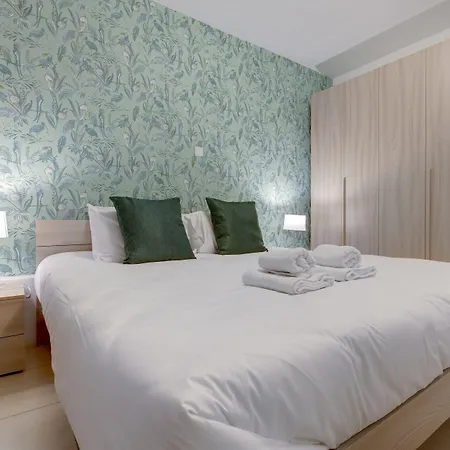 Sliema Tigne Suites-2