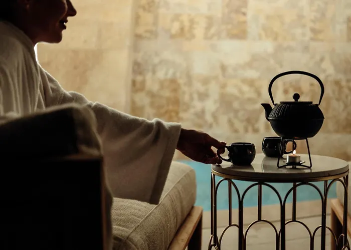 1926 Les Bains Boutique Private Spa Suites